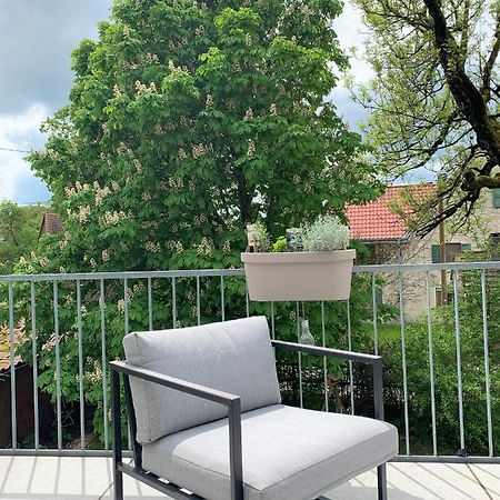 Fe Wo Brunnen - 120 Qm - Ruhige Lage - Viel Natur- Komfortabel - Grosser Balkon Und Garten Memmingen Buitenkant foto