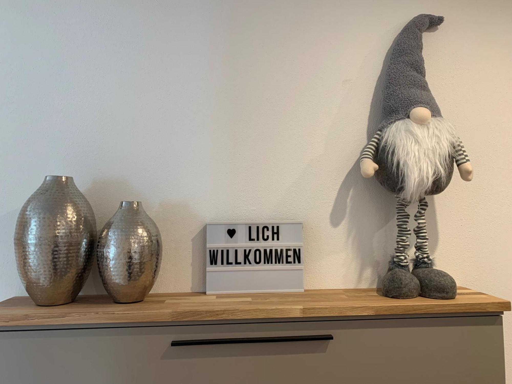 Fe Wo Brunnen - 120 Qm - Ruhige Lage - Viel Natur- Komfortabel - Grosser Balkon Und Garten Memmingen Buitenkant foto